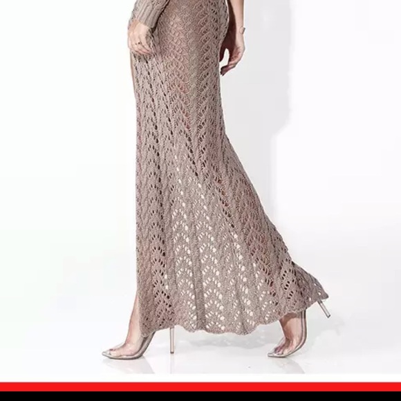 ❤️Host Pick❤️ Knitted See through Slit Dress Brand New - Picture 9 of 10